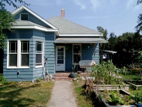400 Main Street, Victor, MT, 59875 | Card Image