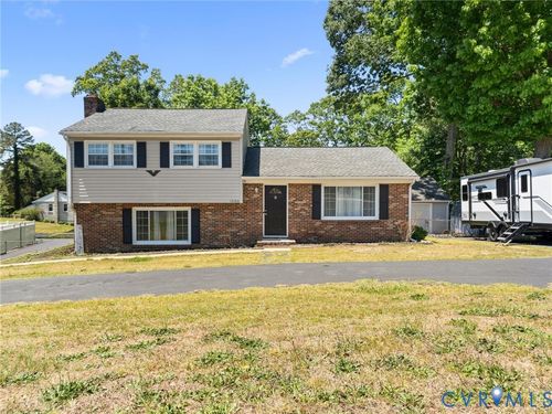 13100 S Chester Rd, Chester, VA, 23831-4552 | Card Image