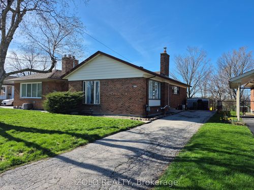 58 Mooregate Avenue, Scarborough, ON, M1K3V7 | Card Image