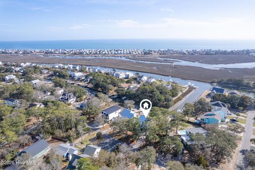 3009 Anderson Dr, Oak Island, NC, 28465-7747 | Card Image