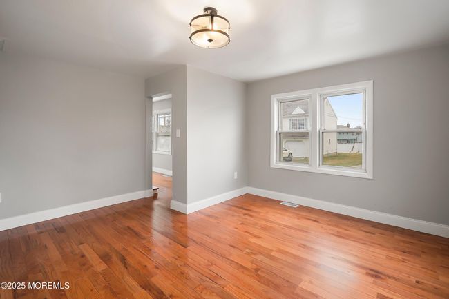 271 Barbara Pl, House other with 3 bedrooms, 2 bathrooms and null parking in Cliffwood NJ | Image 6