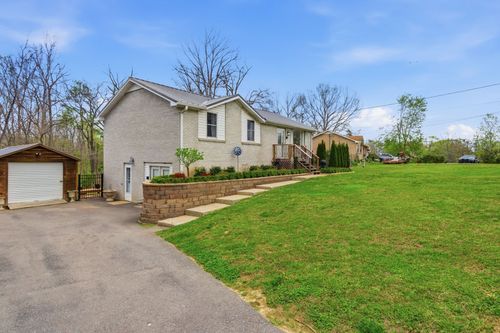 7206 Timberlane Dr, Fairview, TN, 37062-9393 | Card Image