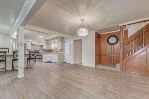 315 Avenue A, South Houston, TX, 77587-3628 | Card Image