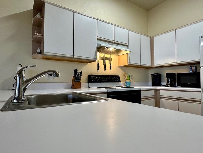 7-F - 11 Old Mill Dr, Condo with 2 bedrooms, 2 bathrooms and null parking in Cedar Key FL | Image 7