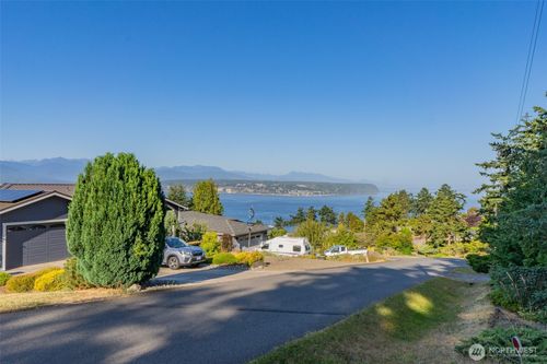 71 Quinault Loop, Port Townsend, WA, 98368-9464 | Card Image