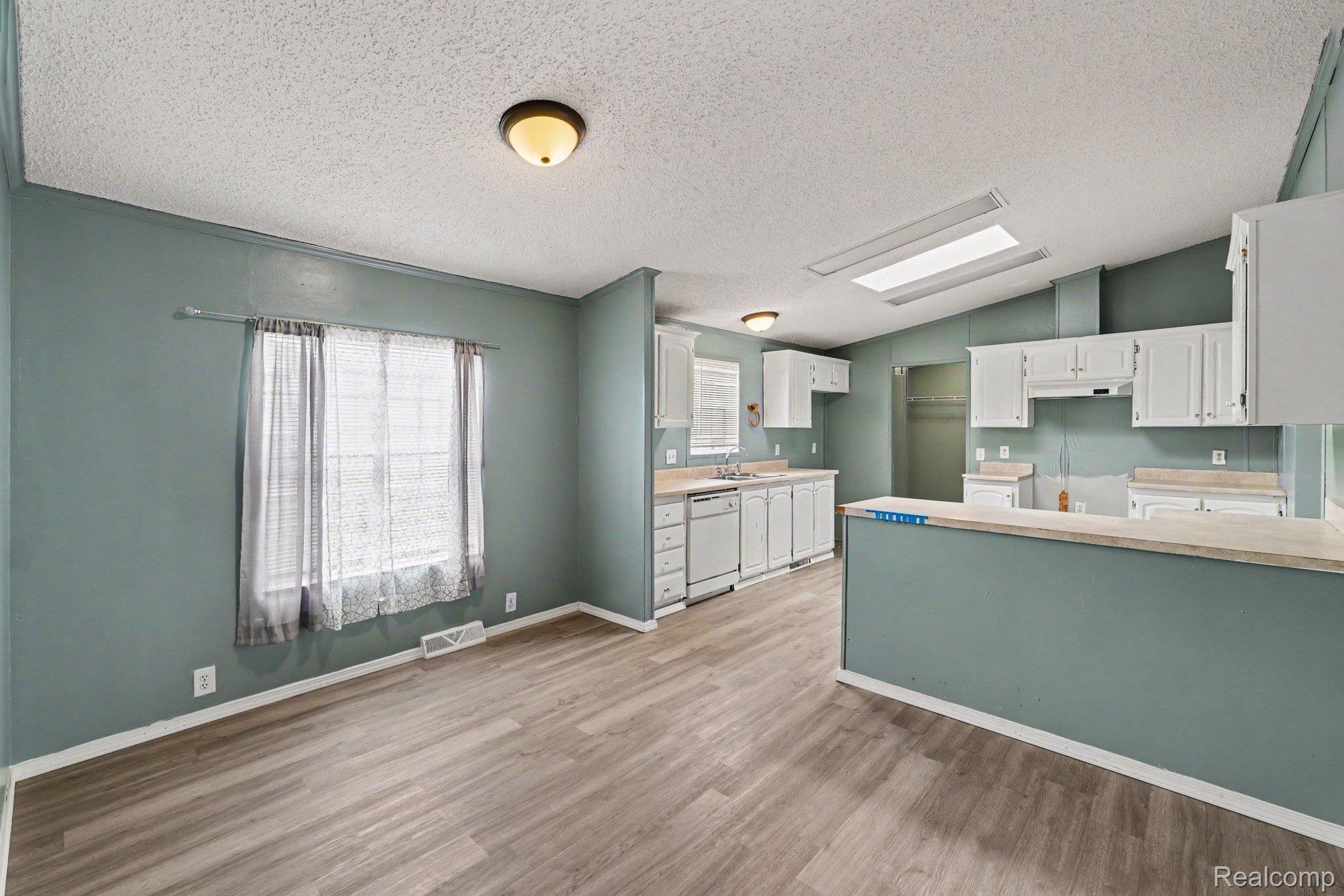 Residential in Grand Blanc Charter Township 5