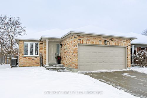 29 Juniper Cres, Strathroy, ON, N7G4G4 | Card Image