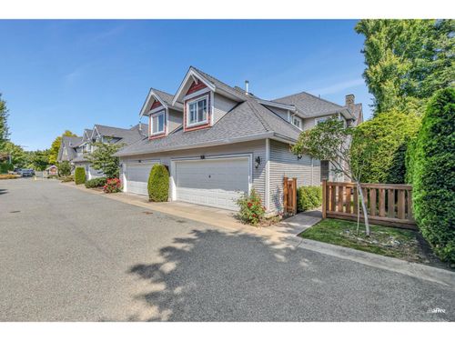 9-19977 71 Avenue, Langley, BC, V2Y2Z4 | Card Image