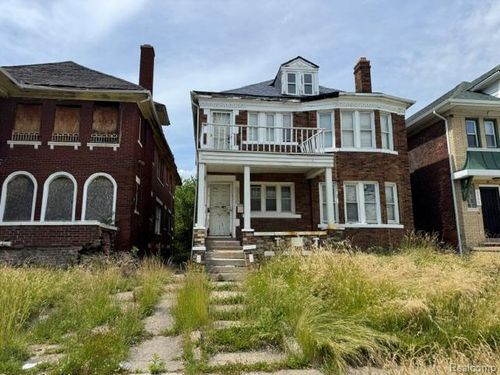 2262 Taylor St, Detroit, MI, 48206-2062 | Card Image