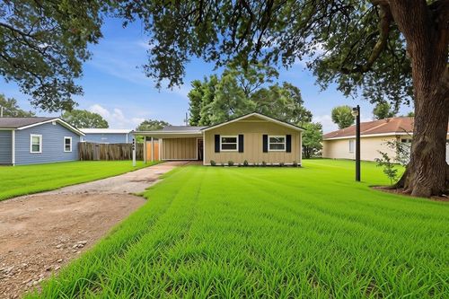 2409 Grand Blvd, Port Neches, TX, 77651-4607 | Card Image