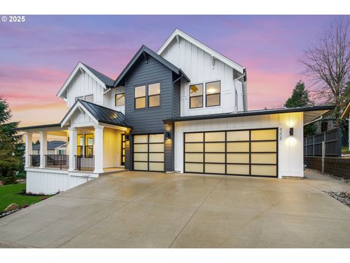 533 Nw Halifax St, Camas, WA, 98607-7837 | Card Image