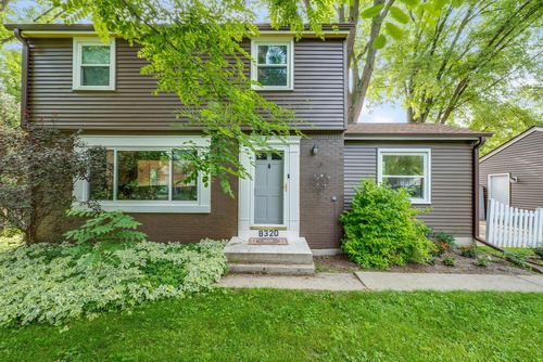 8320 N Poplar Drive, Fox Point, WI, 53217 | Card Image