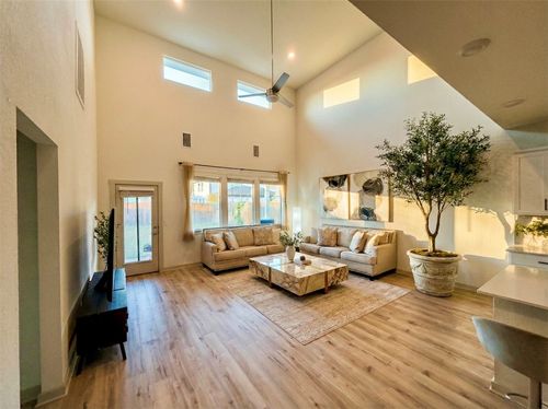 257 Gemini Flora Bnd, Leander, TX, 78641-5268 | Card Image