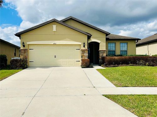 8761 Hinsdale Heights Dr, POLK CITY, FL, 33868-6011 | Card Image