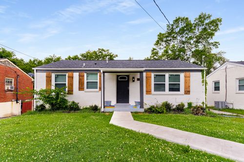 3211 Mayer Ln, Nashville, TN, 37218-3117 | Card Image