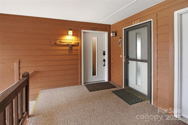 Upper landing | Image 6