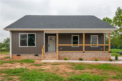 107 Viewmont Ln, Ronda, NC, 28670-8845 | Card Image