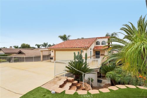 22635 Canyon Lake Dr S, Canyon Lake, CA, 92587-7573 | Card Image