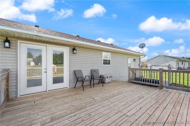 7375 Corydon Junction Rd Ne, Home with 3 bedrooms, 2 bathrooms and null parking in New Salisbury IN | Image 38