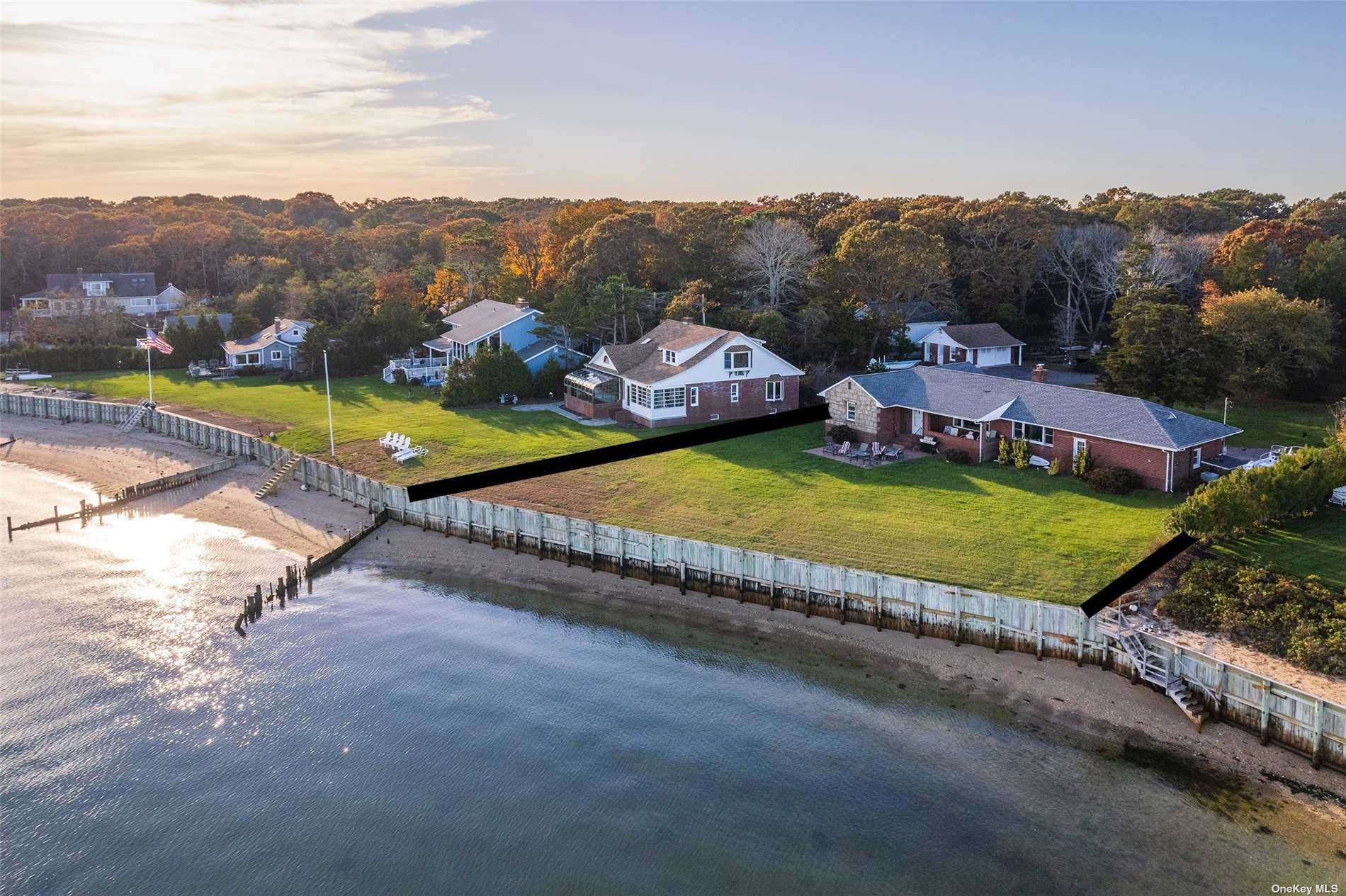 Great Peconic Bay Blvd, Laurel, NY 11948