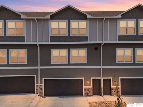5405 S 208th Ct, Elkhorn, NE, 68022-4758 | Card Image