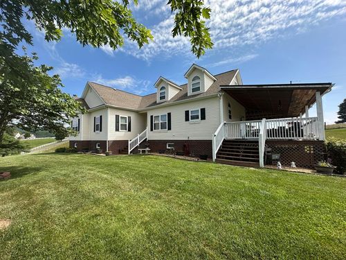 6948 Peppers Ferry Rd, Max Meadows, VA, 24360-3337 | Card Image