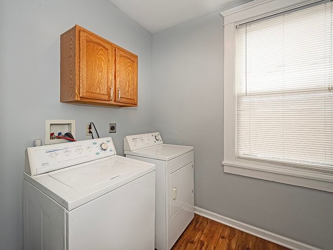 296 Laundry | Image 23