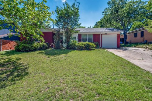 4744 Richard St, Forest Hill, TX, 76119-7535 | Card Image