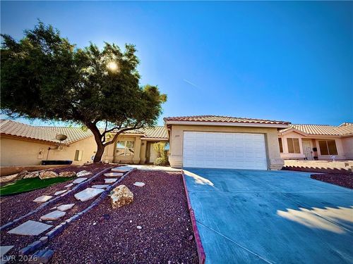 2033 Riderwood Ave, North Las Vegas, NV, 89032-0670 | Card Image