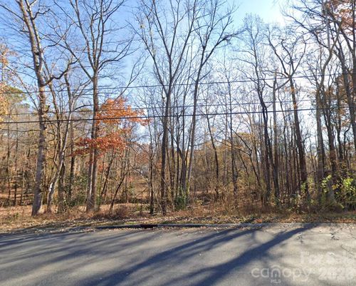 7235 Thermal Rd, Charlotte, NC, 28211-6154 | Card Image