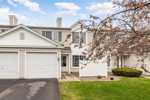 90-14651 Evergreen Trl, Apple Valley, MN, 55124-5739 | Card Image