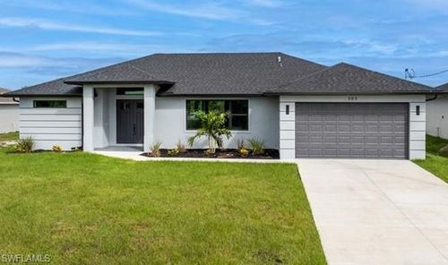 385 Paulcrest Ave, LEHIGH ACRES, FL, 33974-0457 | Card Image