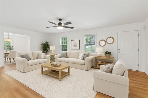 3735 Stonewall Dr Nw, Kennesaw, GA, 30152-2453 | Card Image