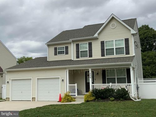 209 Pulaski Ave, BLACKWOOD, NJ, 08012-4640 | Card Image