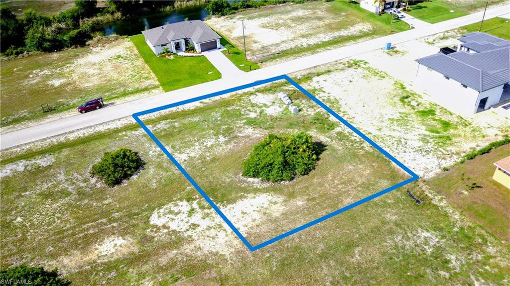 Land in CAPE CORAL 2