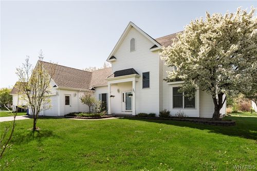 381 Old Country Road, Greece, NY, 14612 | Card Image