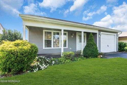 17 Marston Row, Manchester, NJ, 08759 | Card Image