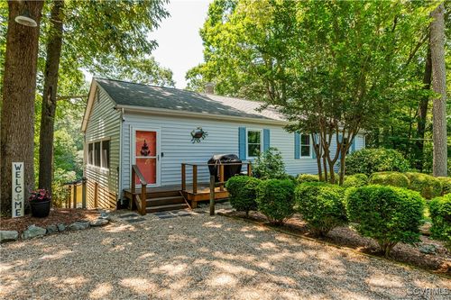23 Windward Ln, Lancaster, VA, 22503-3515 | Card Image