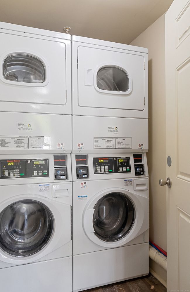 APT-13 - 5 Manila Ave, Home with 1 bedrooms, 1 bathrooms and 1 parking in Hamden CT | Image 7