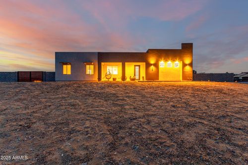 935 Calle Azul, Wickenburg, AZ, 85390-1729 | Card Image