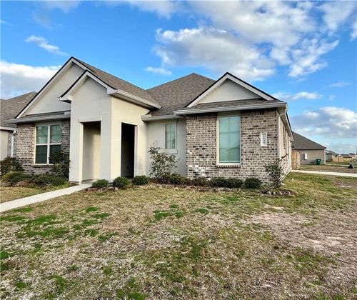 7535 1st Lake Dr, Slidell, LA, 70461-7004 | Card Image