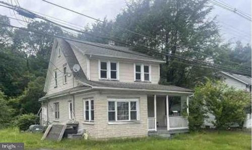 609 Main Rd, Hunlock Creek, PA, 18621-3812 | Card Image