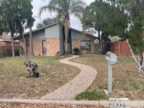 2432 W Iris Ave, McAllen, TX, 78501-6262 | Card Image
