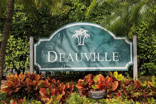 2050-6550 S Oriole Blvd, Delray Beach, FL, 33446-1316 | Card Image