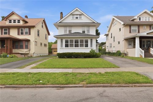 112 Roxborough Rd, Rochester, NY, 14619-1418 | Card Image