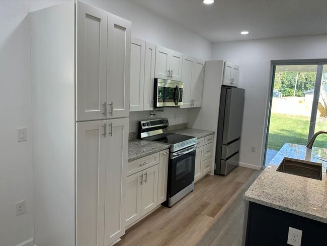 Kitchen | Image 14