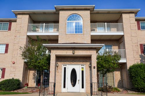 21-2035 W 75th Pl, Merrillville, IN, 46410 | Card Image