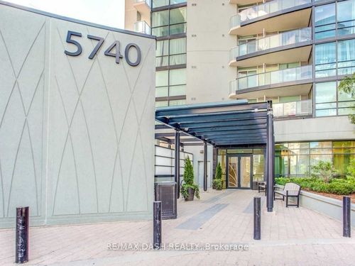 1002-5740 Yonge St, North York, ON, M2M0B1 | Card Image