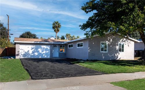 4065 Madrona Rd, Riverside, CA, 92504-2928 | Card Image