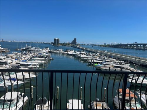 apt-409-555 Ne 15th St, MIAMI, FL, 33132-1450 | Card Image